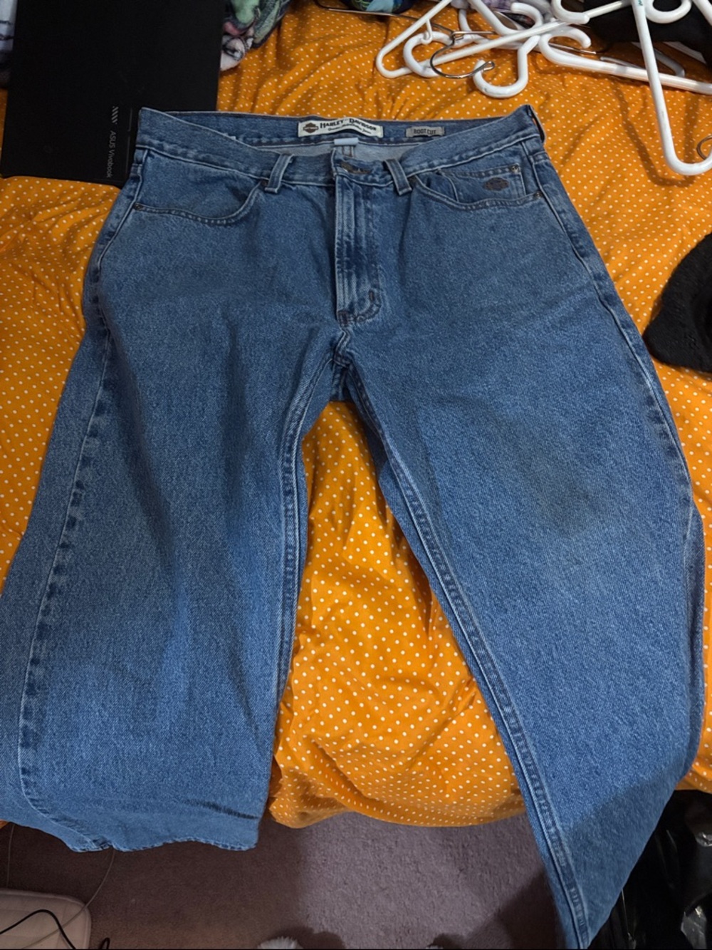 Harley Davidson Men's Relaxed Fit Jeans in Medium Blue Denim